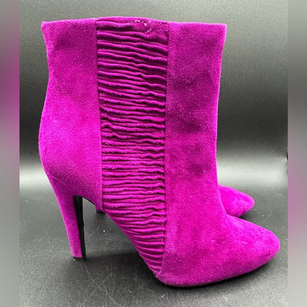 Kenneth Cole Rare Fuschia Leather Suede Booties See Together 8.5 M - Picture 3 of 7